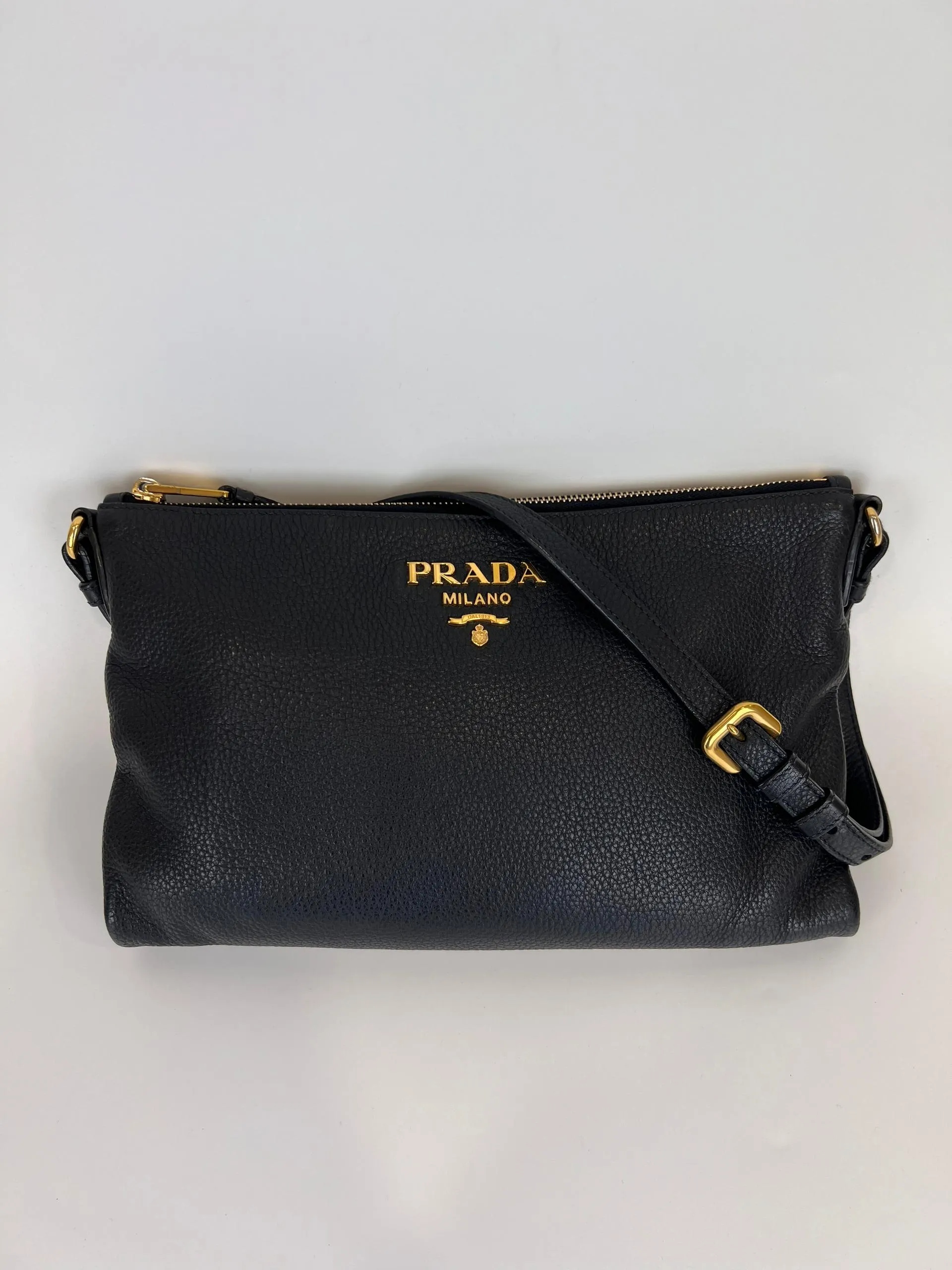 1BH050 Nero Vitello Daino Shoulder Bag