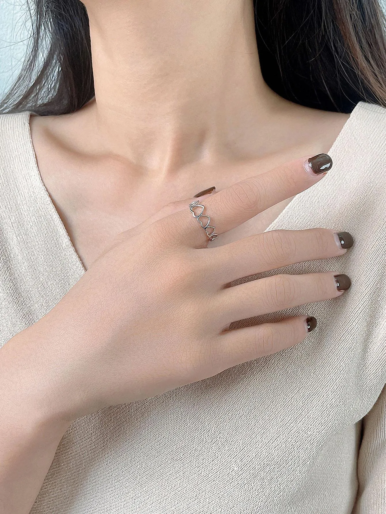 1pc European Style Hollow Out Connected Heart Silver Ring For Women, Personalized Simple Design Finger Ring For Women