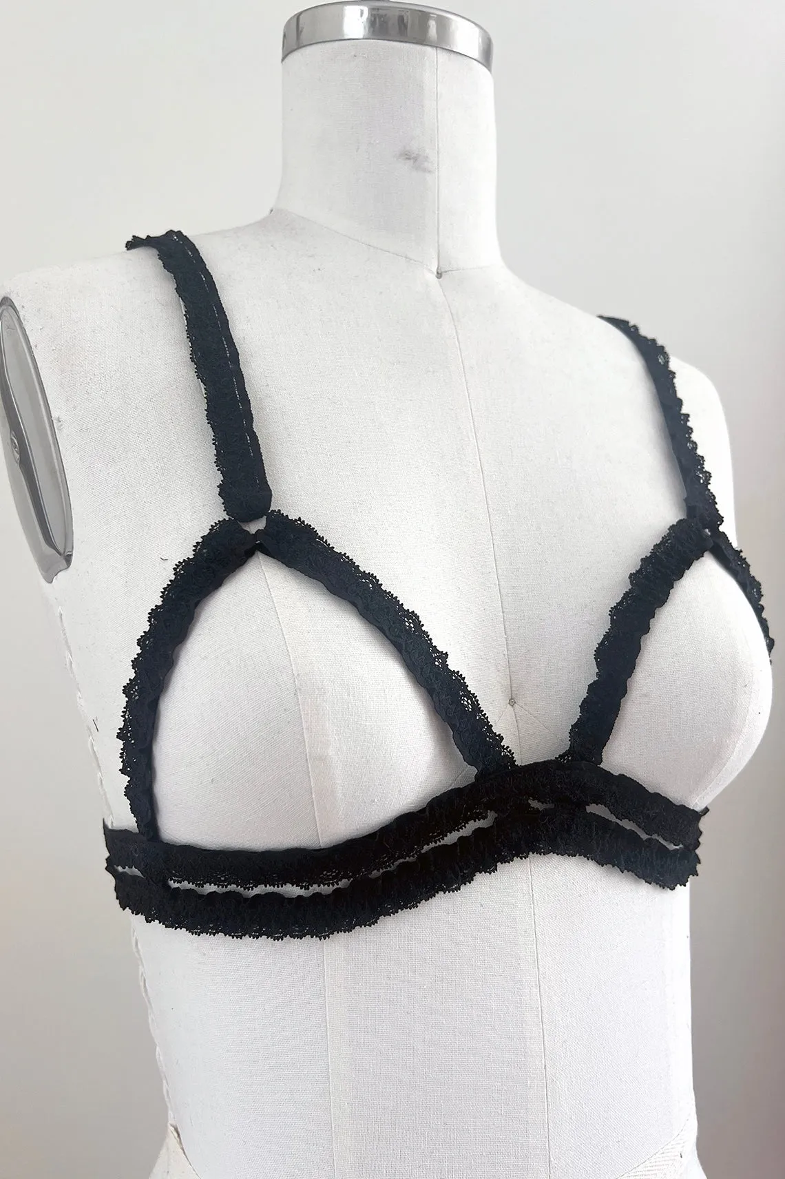 Adorella Cage Bra in Black