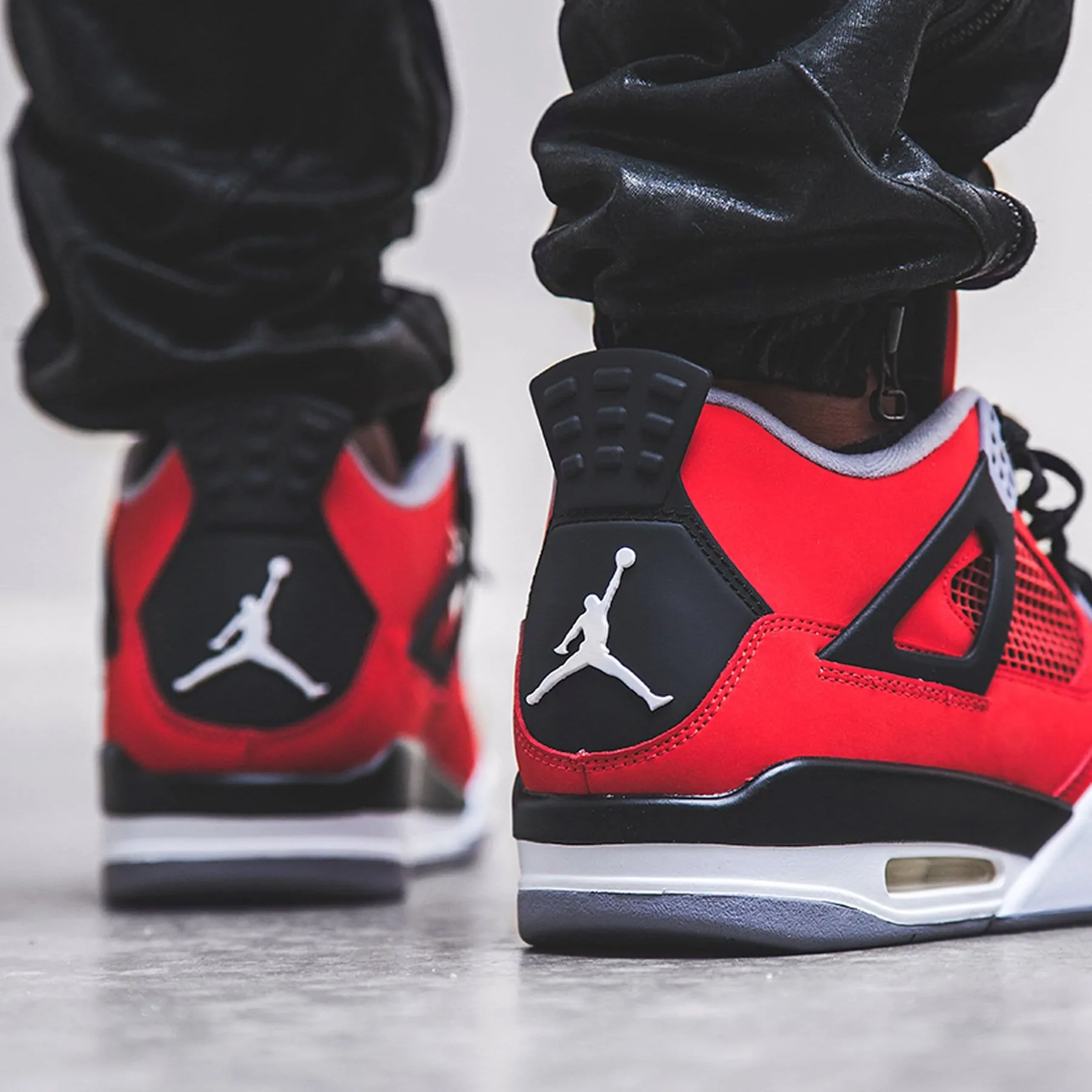 Air Jordan 4 Retro 'Toro Bravo'