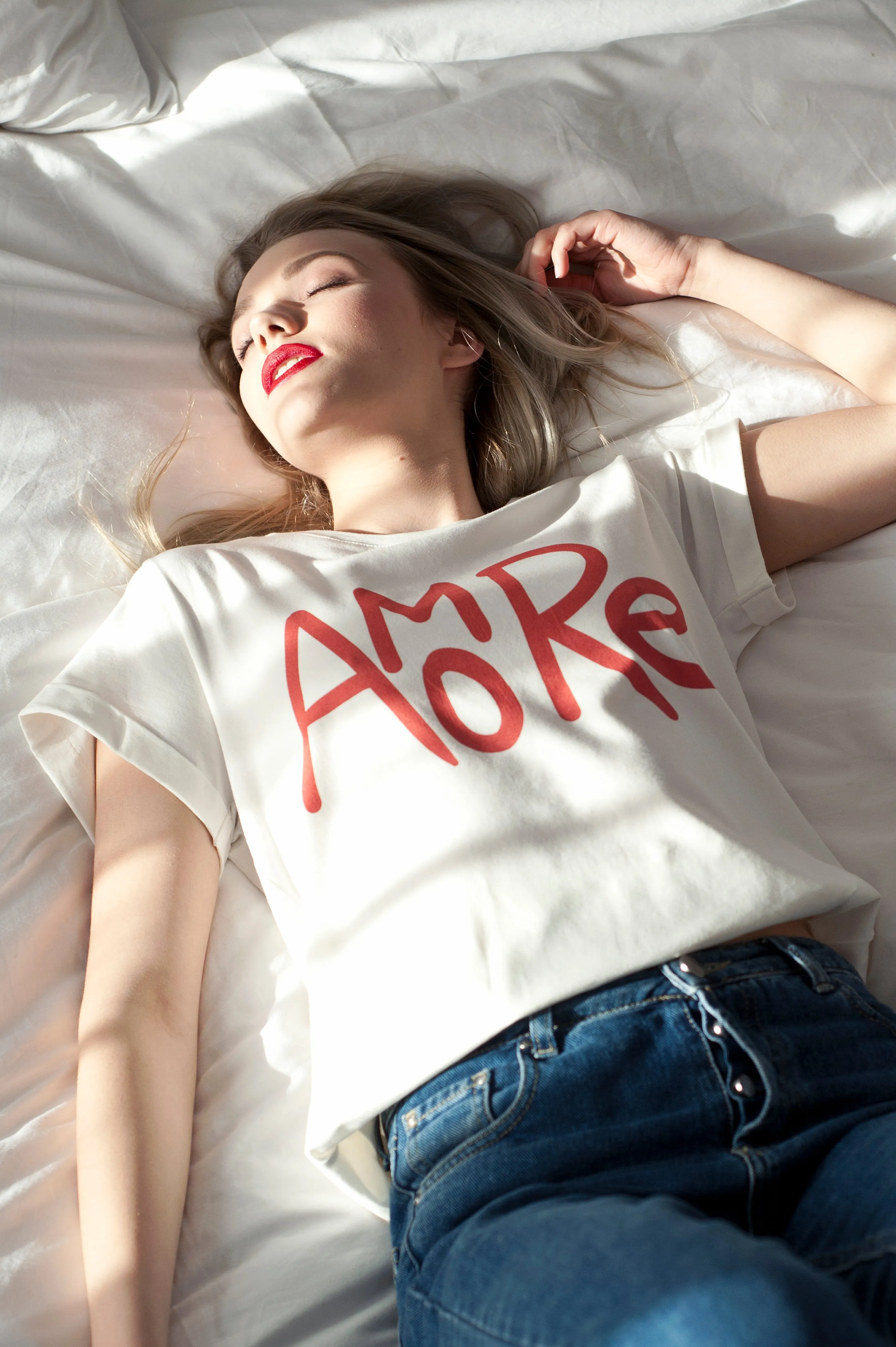 AMORE Tshirt