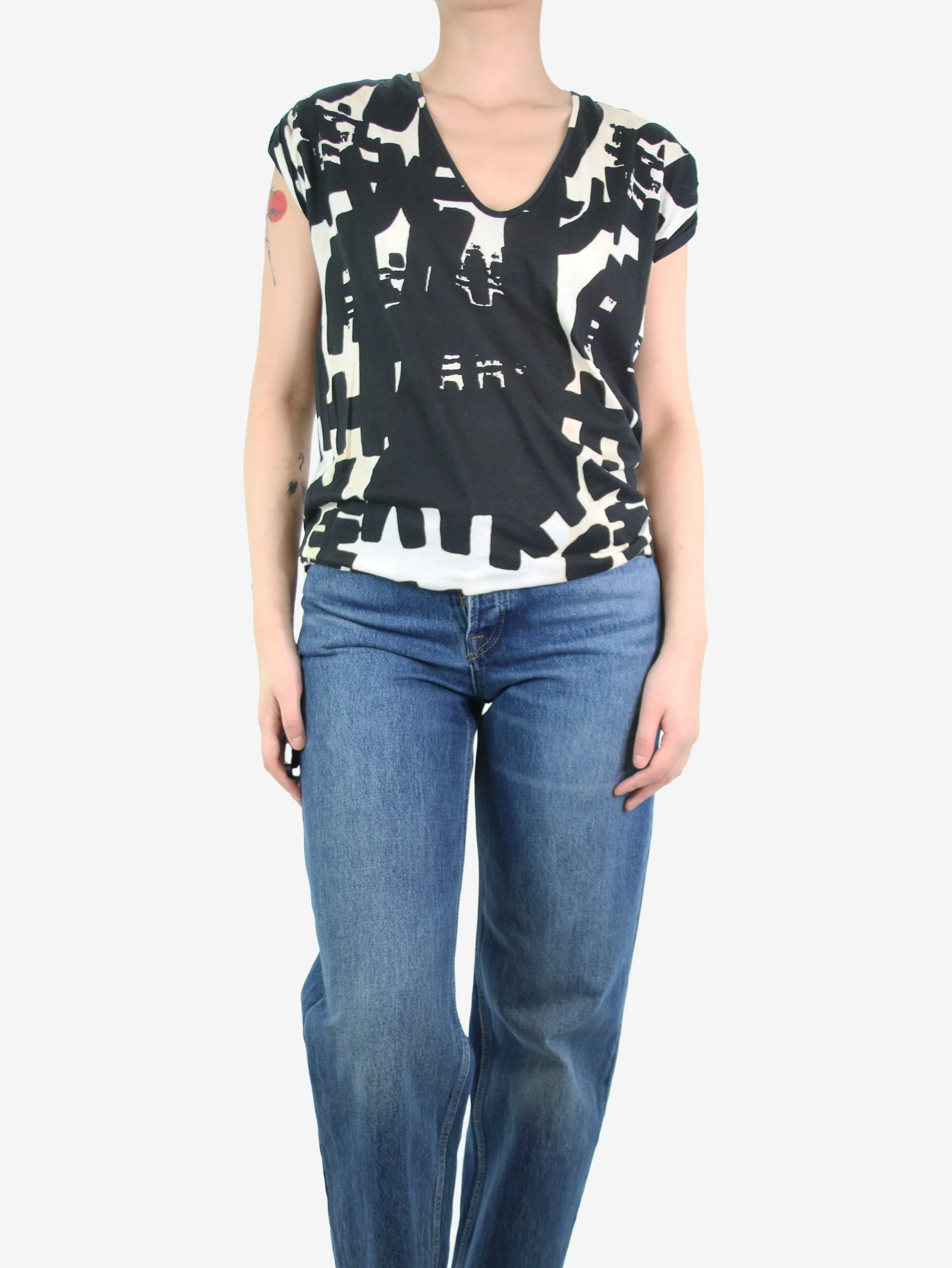 Black printed t-shirt - size L