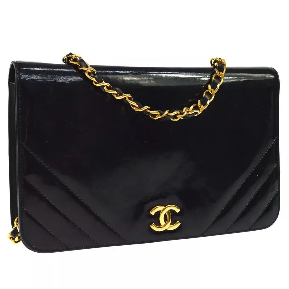 Chanel Classic Single Flap Chain Black Patent Leather Shoulder Bag