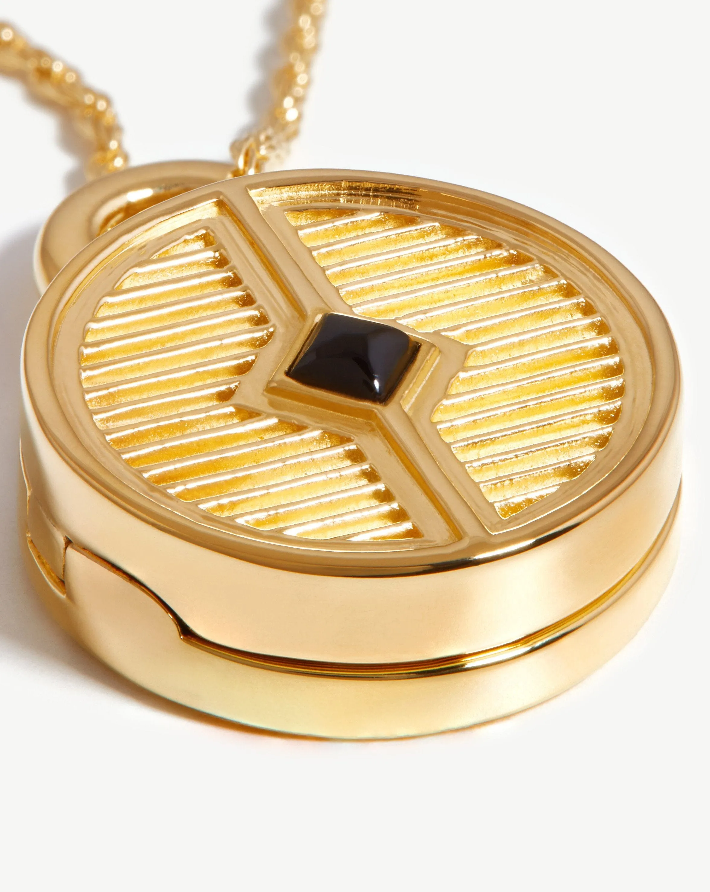 Engravable Round Ridge Locket Necklace | 18ct Gold Plated/Black Onyx