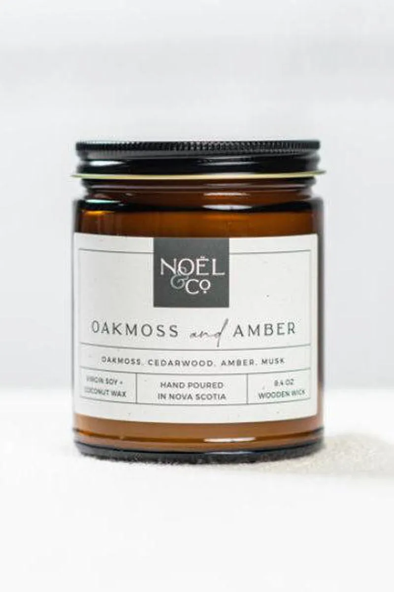 Oakmoss and Amber Scented Candle