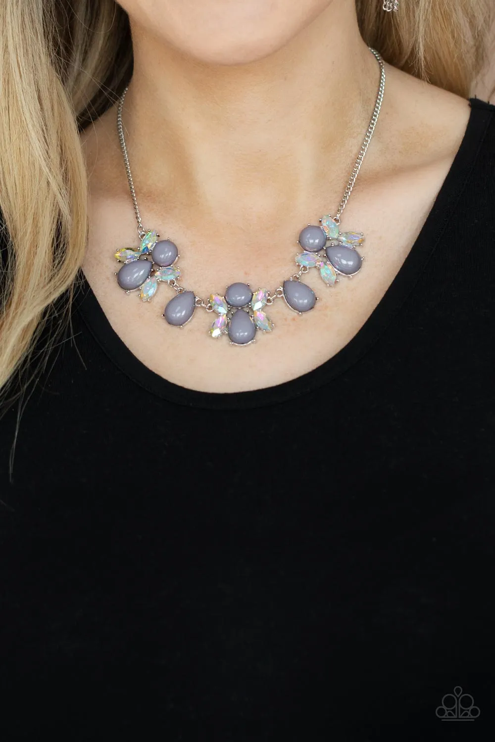 Paparazzi Galaxy Gallery - Silver Iridescent Short Necklace