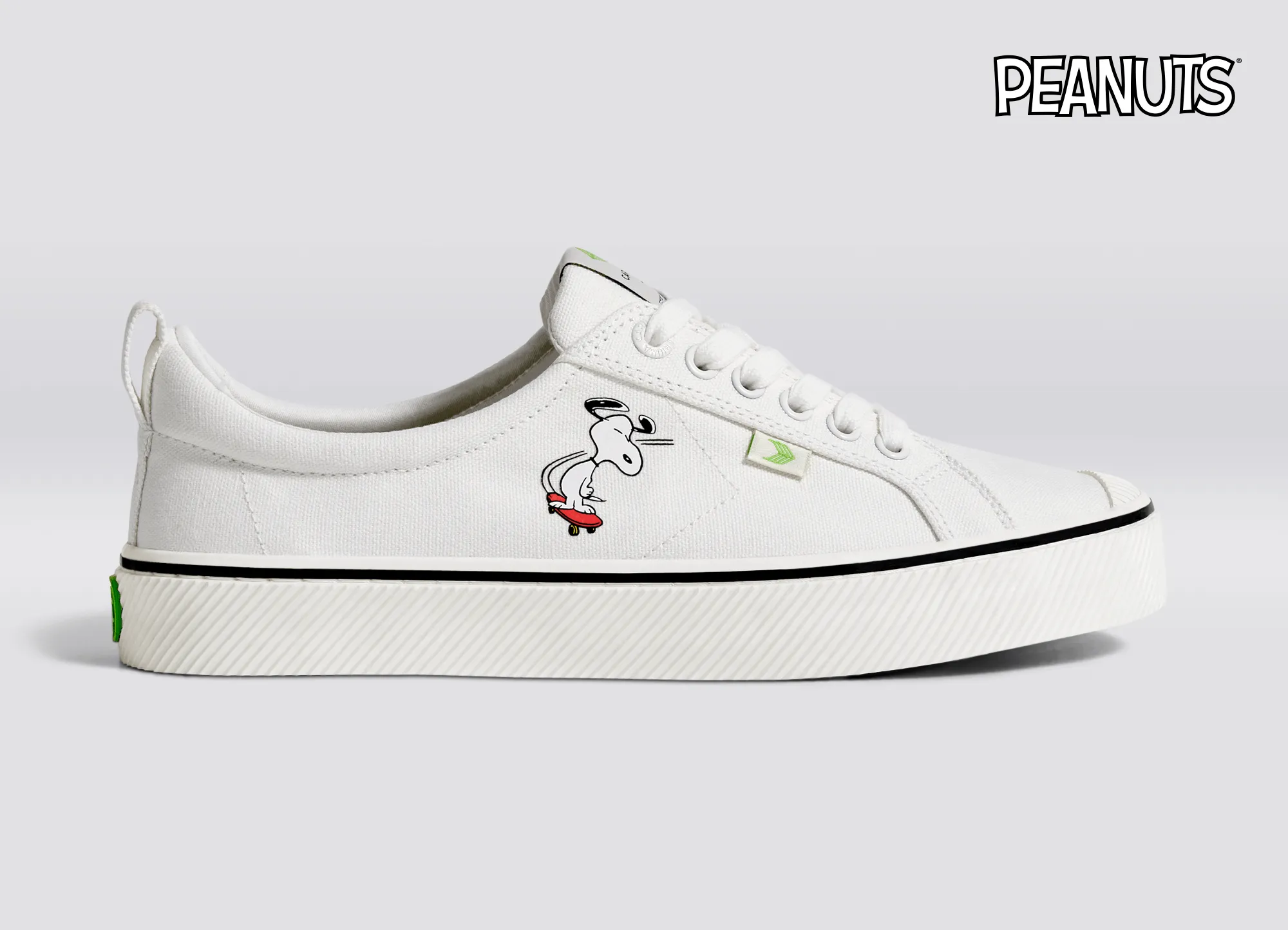 PEANUTS OCA Low Snoopy Skate Off-White Canvas Sneaker Women