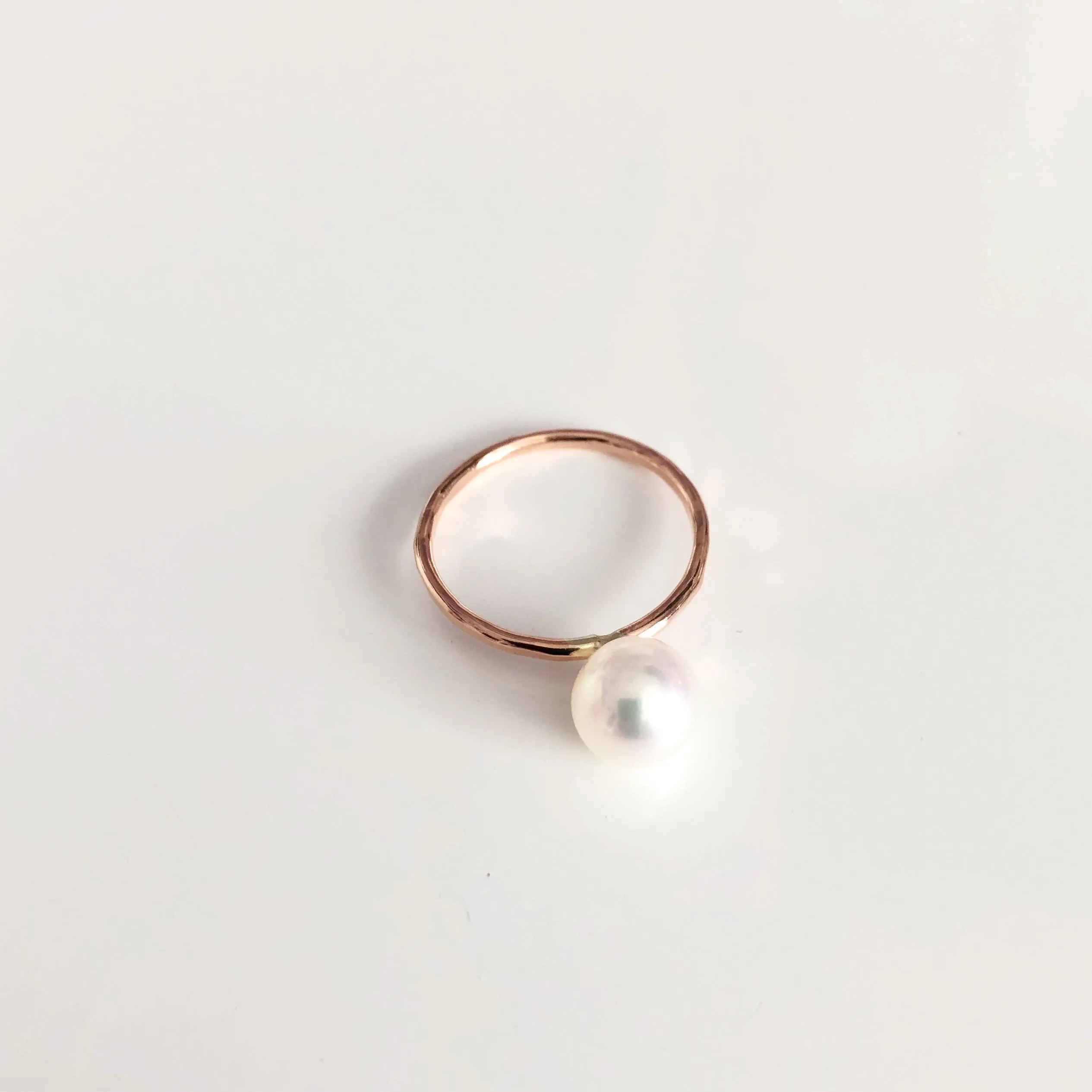 Ring ELVANI - white pearl (R175)