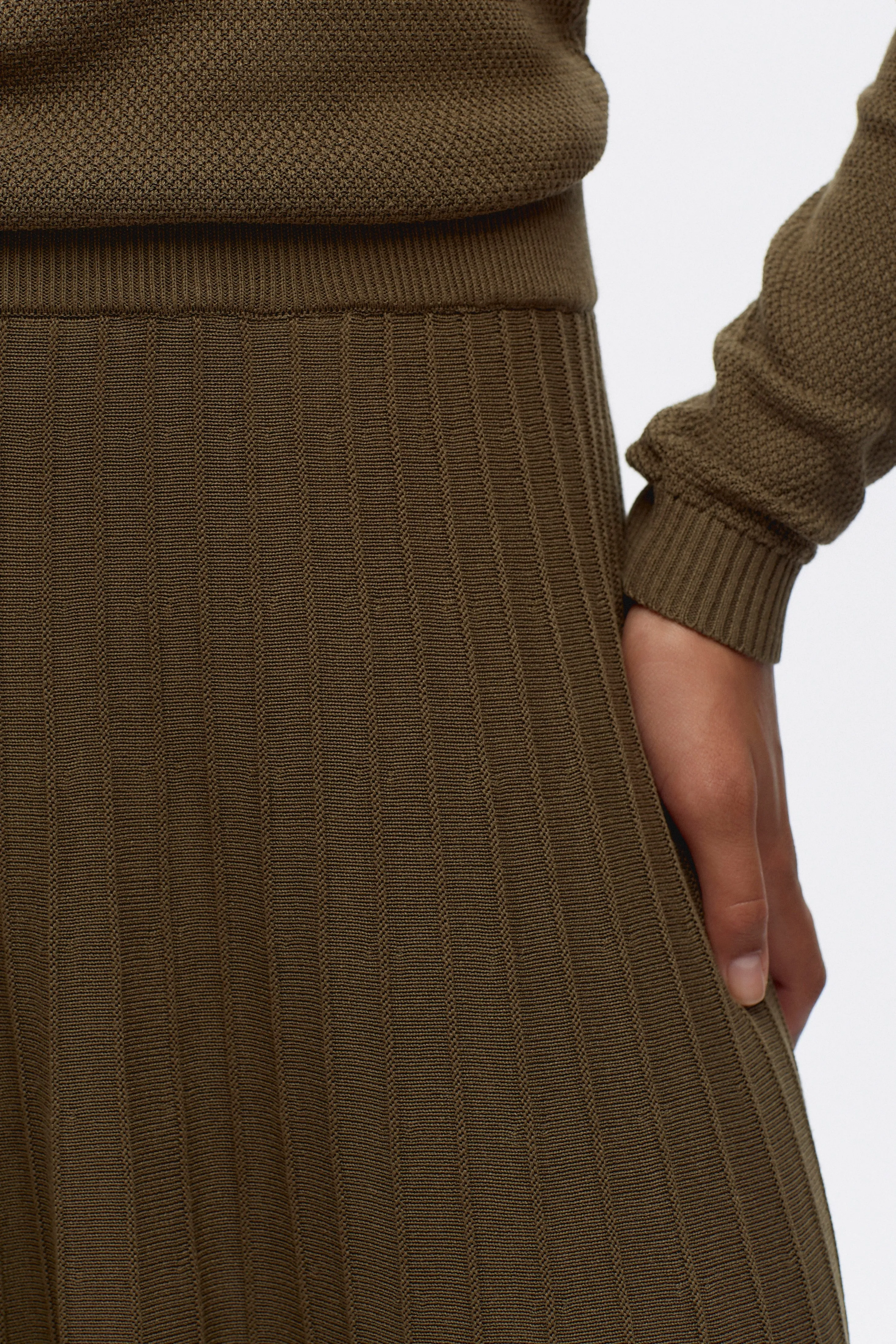 Women's Gezira Knit Skirt in Olive